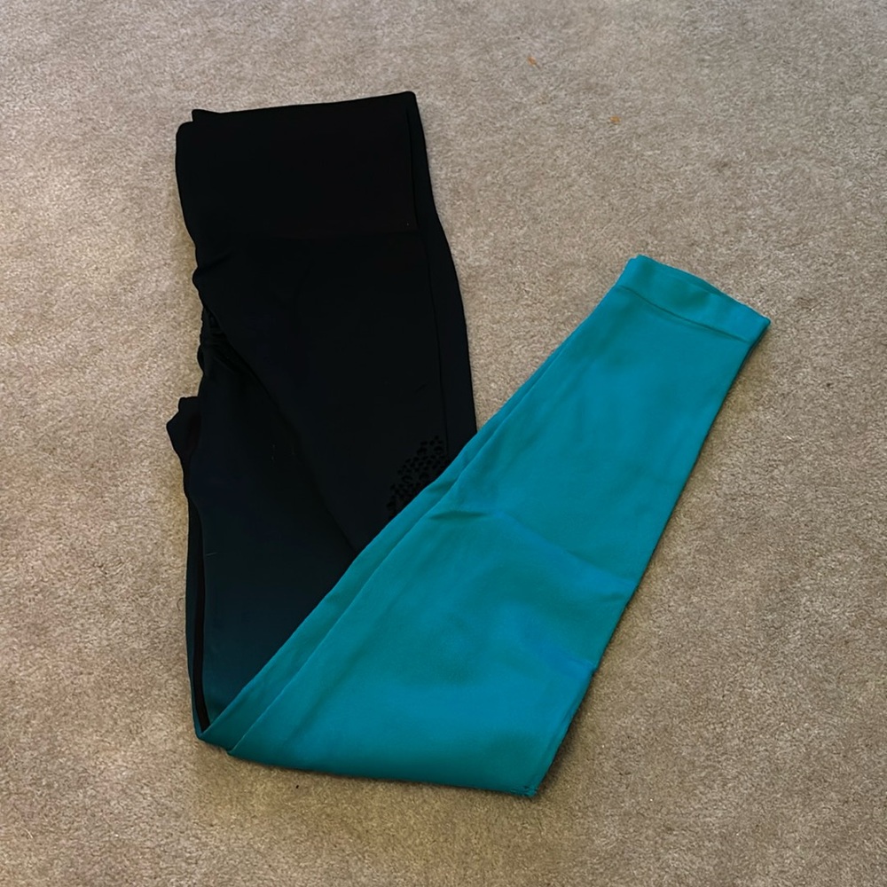 Curves and Combat Boots Seamless Leggings